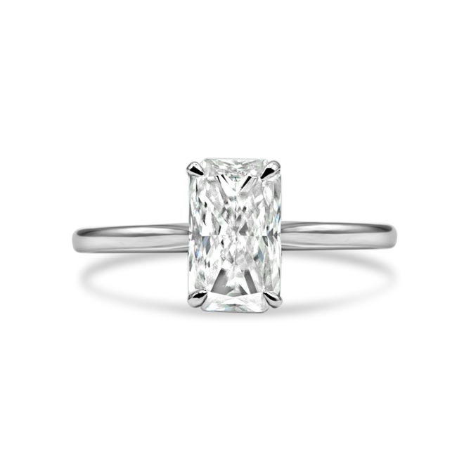 The Ayra Ring - 3ct Moissanite